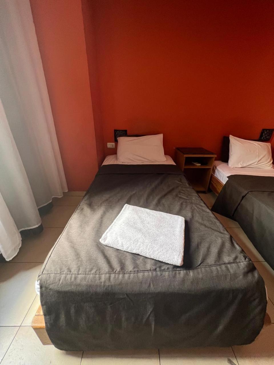 Golden Hostel *